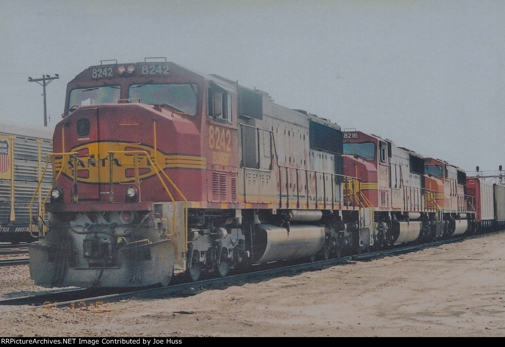 BNSF 8242 East